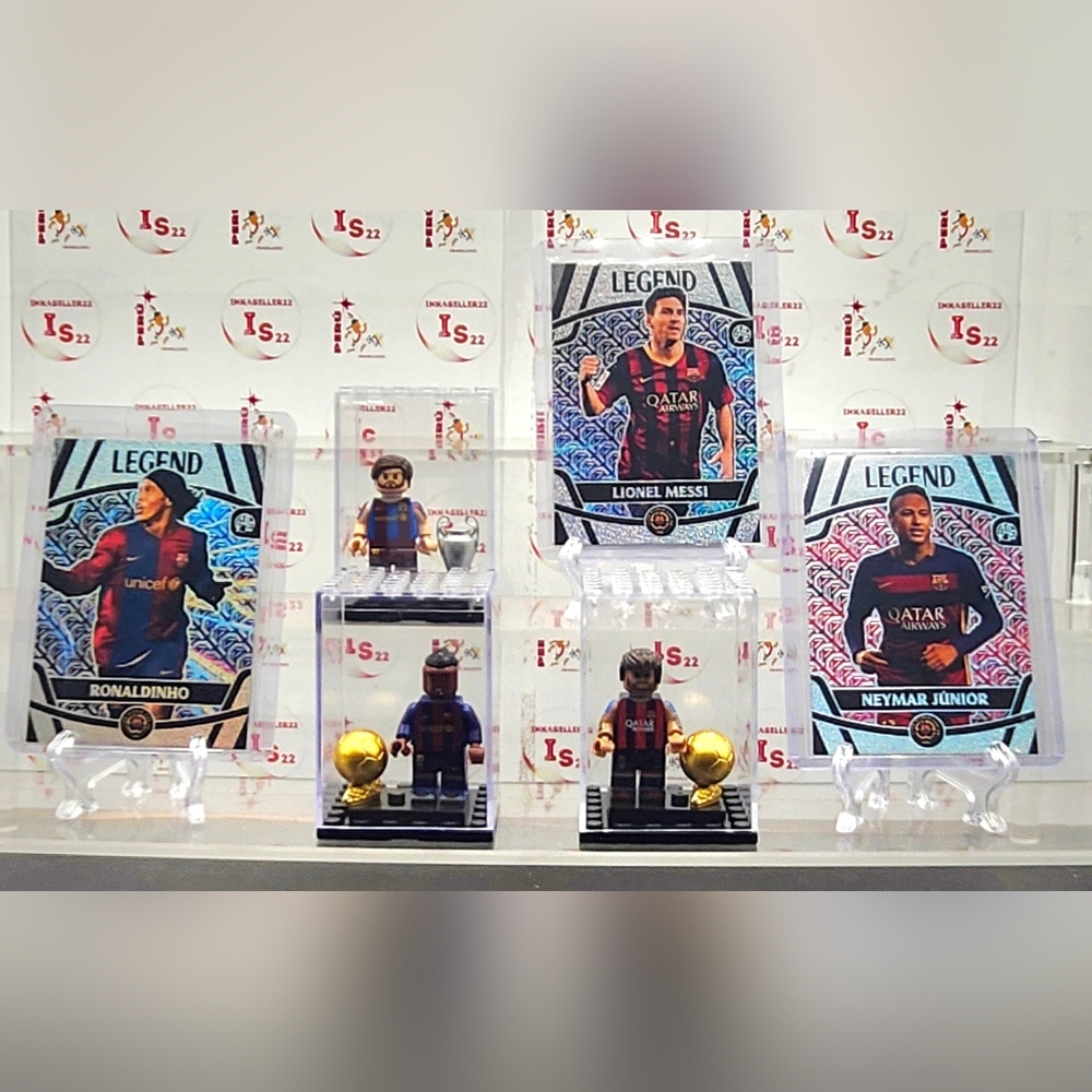 Lionel Messi. Ronaldinho, NeymarJr legends FC Barcelona